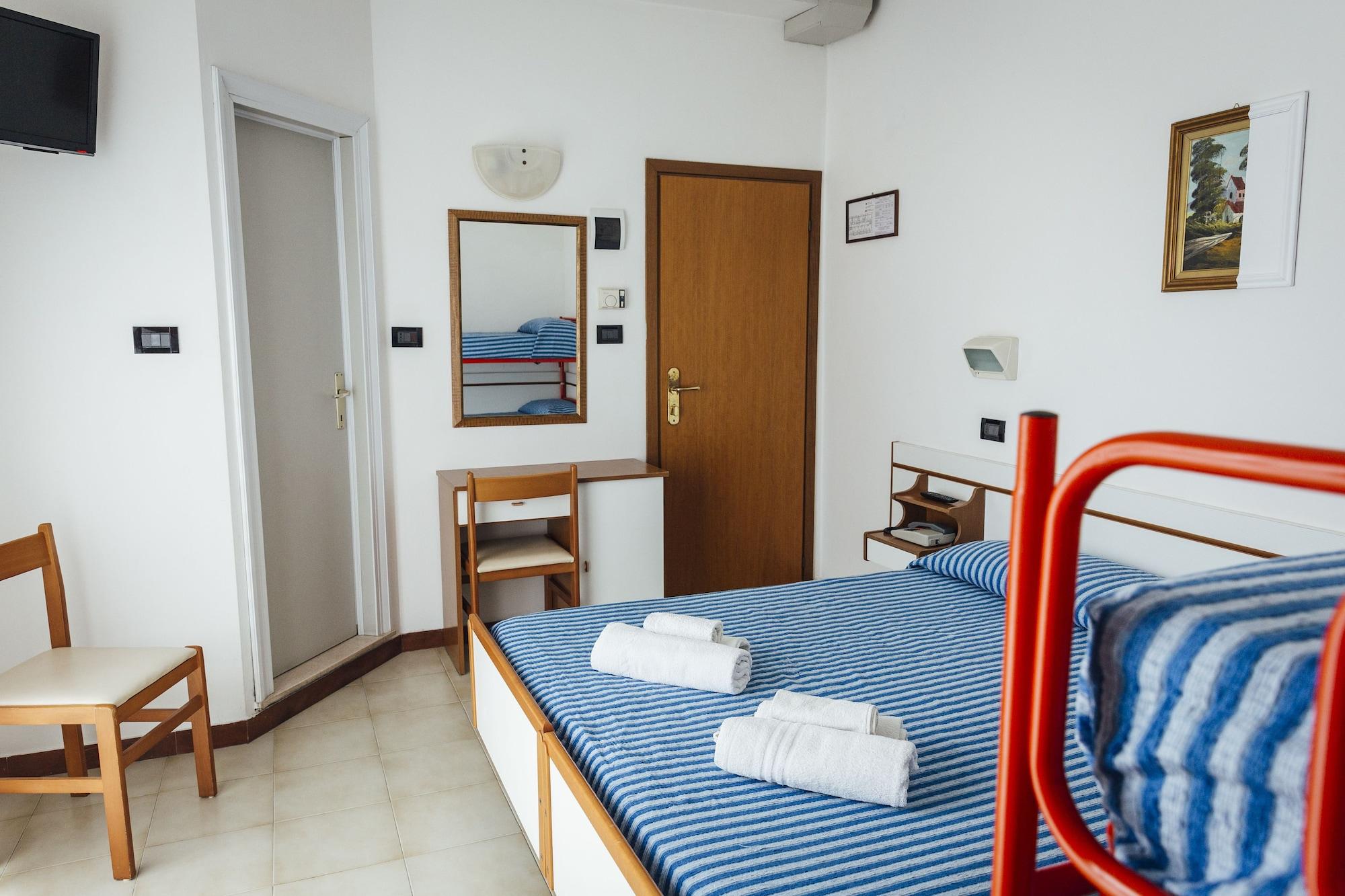 רימיני Hotel Montecarlo מראה חיצוני תמונה