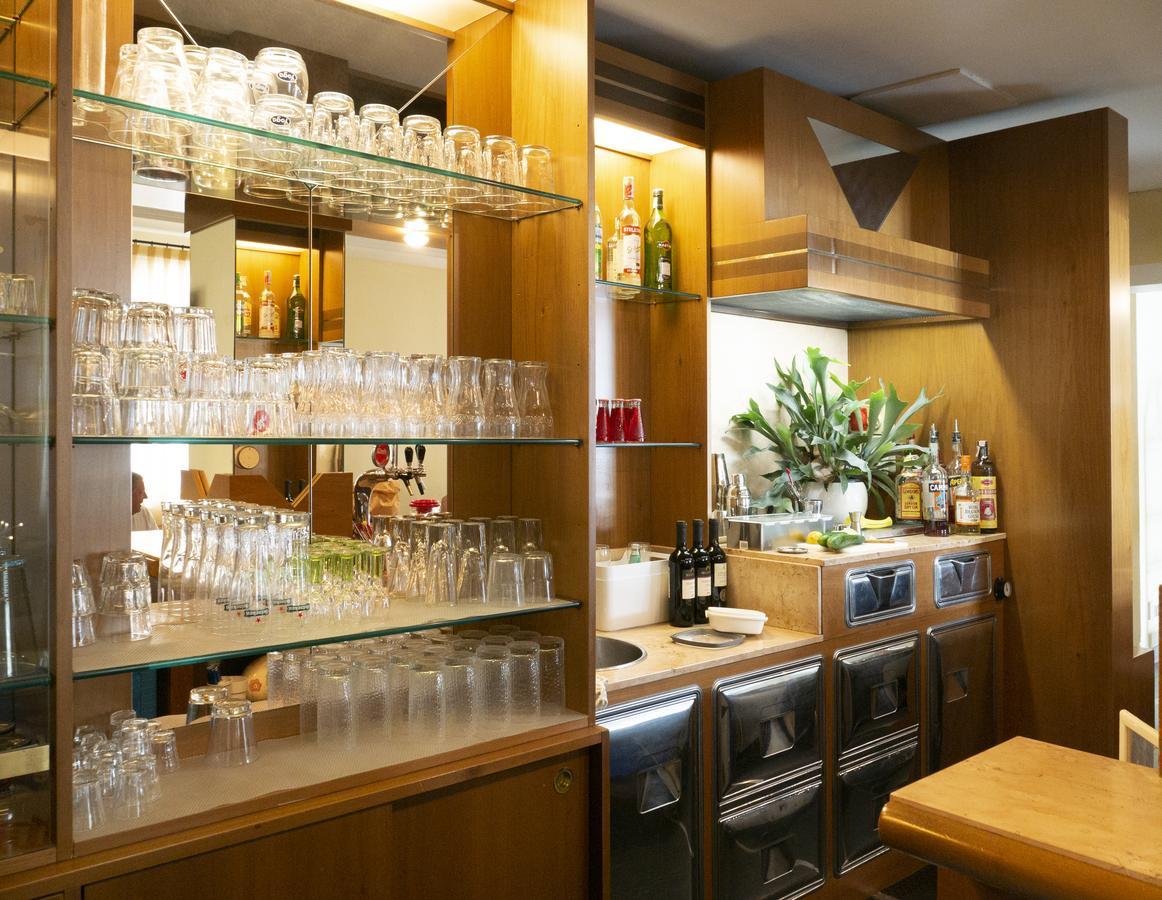 רימיני Hotel Montecarlo מראה חיצוני תמונה